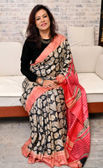 Black Petal Red Border Ghicha Silk